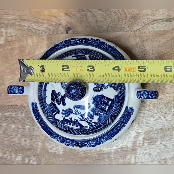 Blue Willow Covered Sugar Bowl - Picture 4 of 6